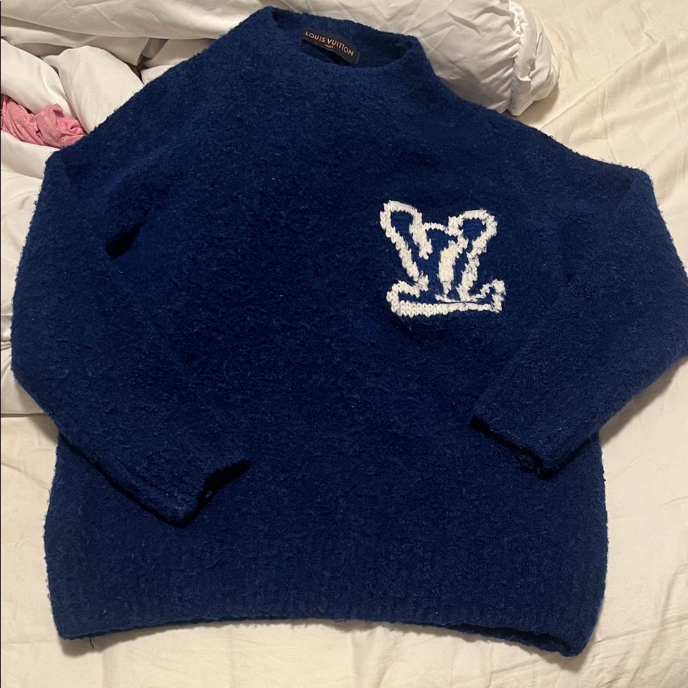 Louis Vuitton Women's Navy Blue Logo Knit Sweater